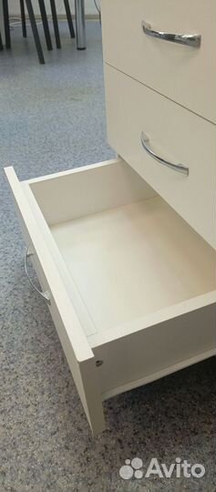 Тумба косметическая