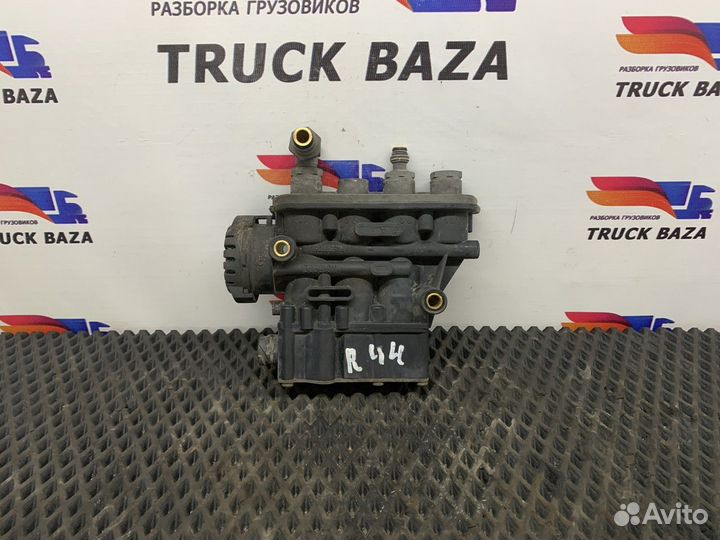 Кран уровня пола главный