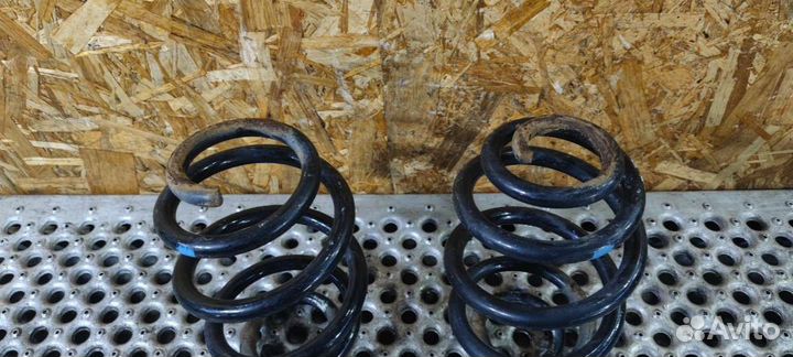 Пружина задняя Ford Galaxy 1 1999