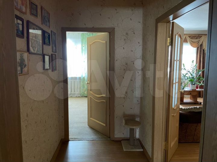 Дом 192 м² на участке 9 сот.