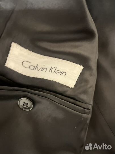 Костюм мужской Calvin Klein, р 46, черный