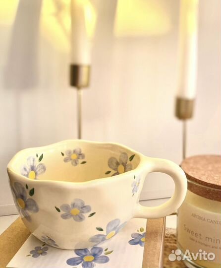 Керамическая кружка в цветочек