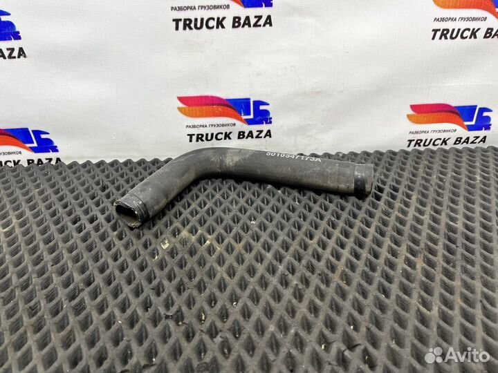 5010547173 Патрубок радиатора печки