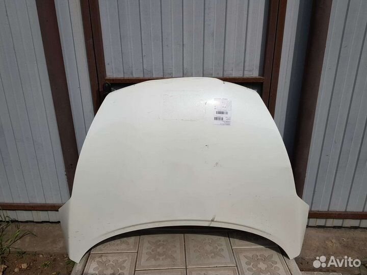 Капот на nissan juke