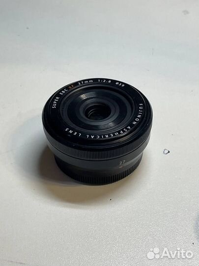 Fujifilm X-E3 + XF 27mm f/2.8 + Хват Meike MK-XE3G