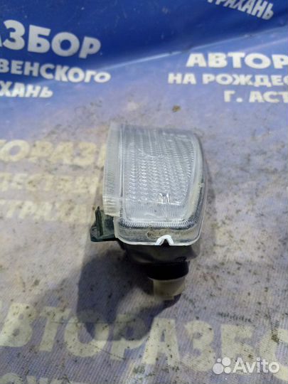 Правый поворотник Ваз Лада 2109 хэтчбек 2111 2004