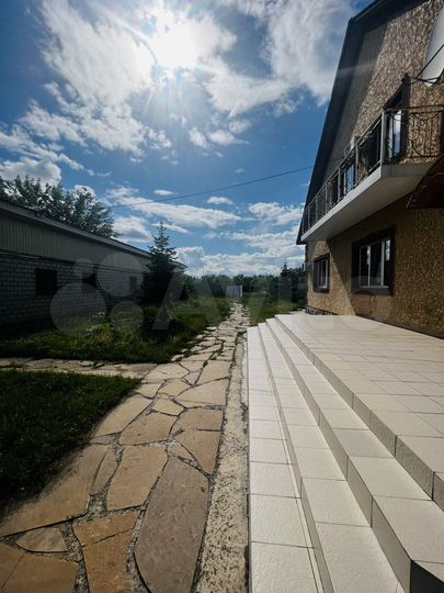 Дом 268 м² на участке 24,7 сот.