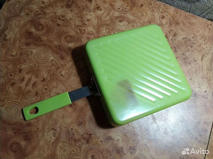 Сырница Taperware, сковорода гриль