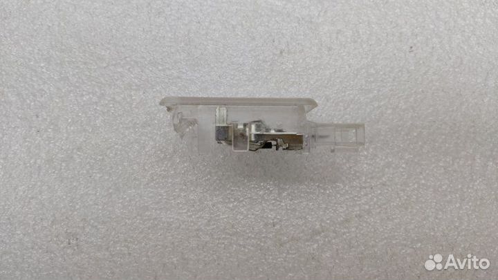 Плафон салонный Volkswagen Polo мк5 cwva 2018