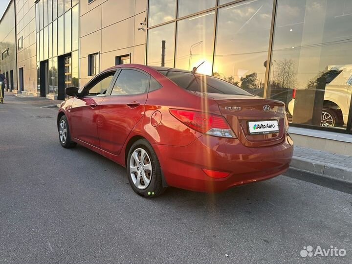 Hyundai Solaris 1.4 AT, 2011, 284 000 км