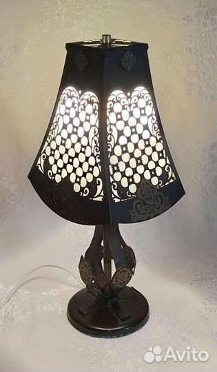 Винтажная настольная лампа 