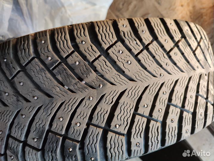 Michelin X-Ice North 4 SUV 225/65 R17 106T