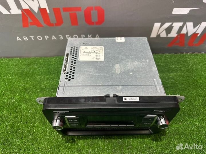 Магнитола штатная Volkswagen Jetta 6 седан 2012