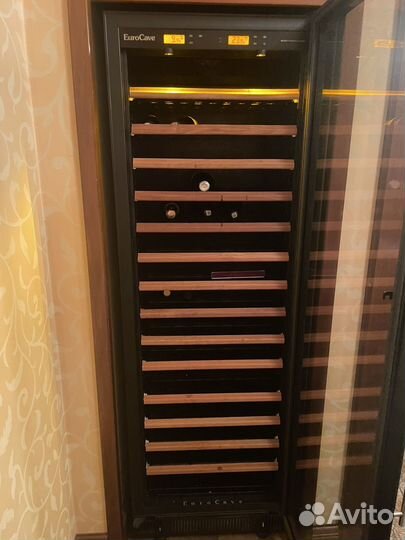 Винный шкаф EuroCeve S259