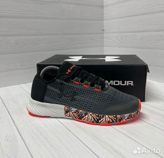 Кроссовки мужские Under Armour