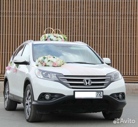 Украшения на свадебный автомобиль