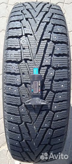 Roadstone Winguard WinSpike SUV 225/60 R18 100T