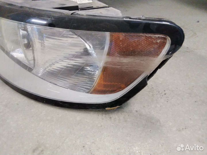 Фара левая volvo s40