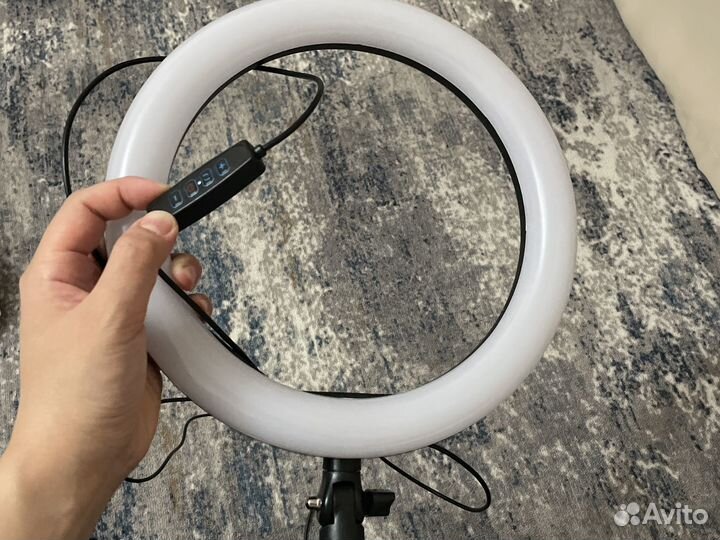 Кольцевая лампа