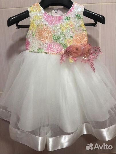 Платья на празник для девочки