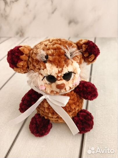 Вязаные игрушки из велюровой пряжи