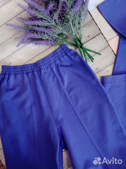 Трикотажный костюм женский