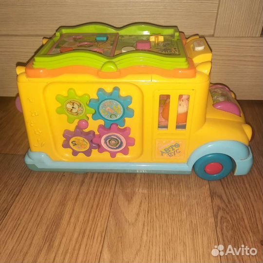 Игрушка автобус