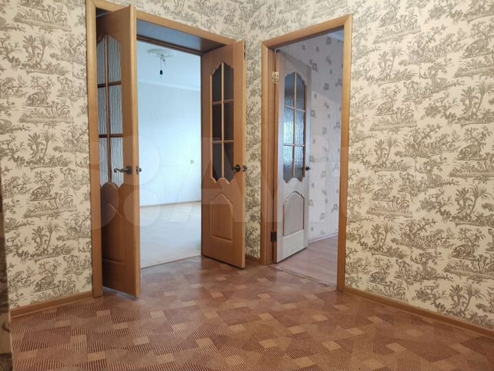 2-к. квартира, 64 м², 4/10 эт.