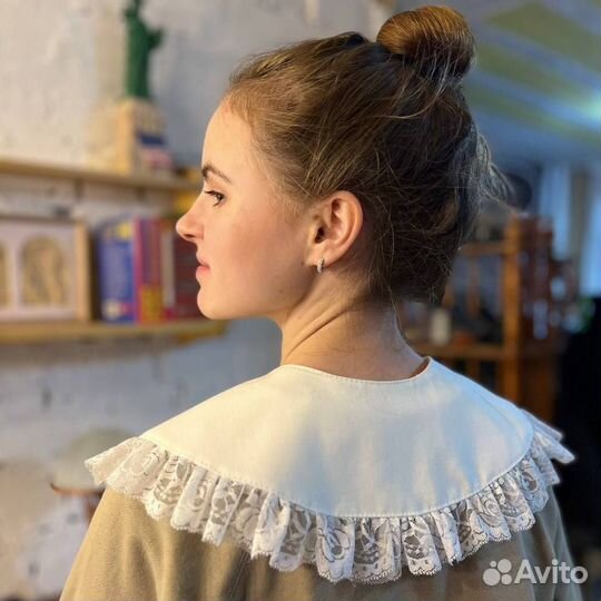 Воротник съёмный белый