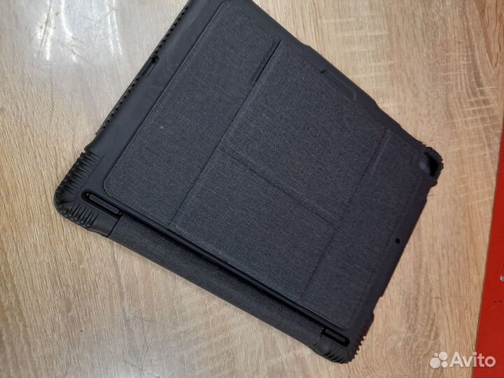 Клавиатура чехол для iPad