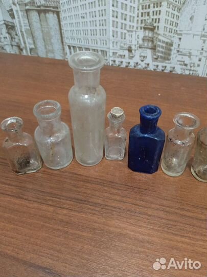 Старинные бутылки