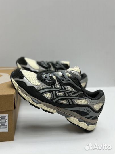 Asics Черно-серые