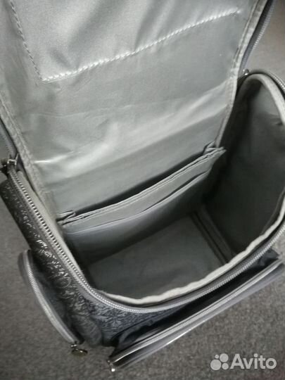 Рюкзак школьный для девочек