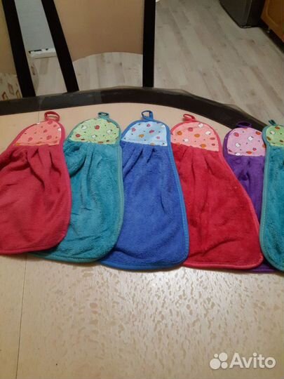 Набор полотенец 5шт. Новые.Для кухни и ручек
