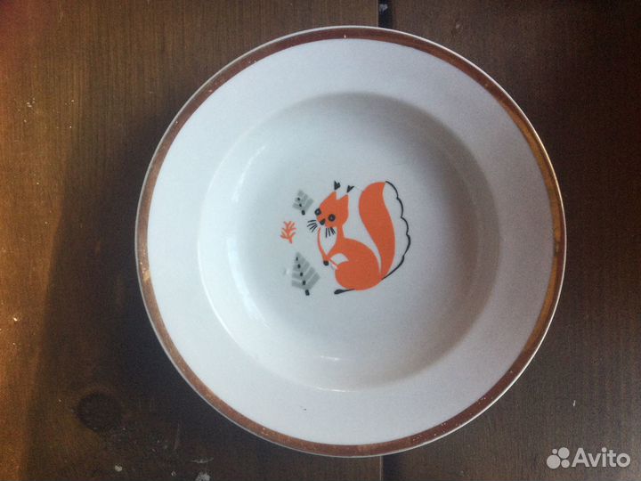 Тарелки и блюдца дулево, зик