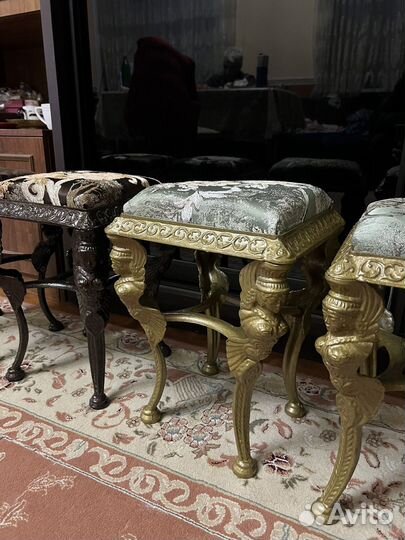 Стулья (табуретки)