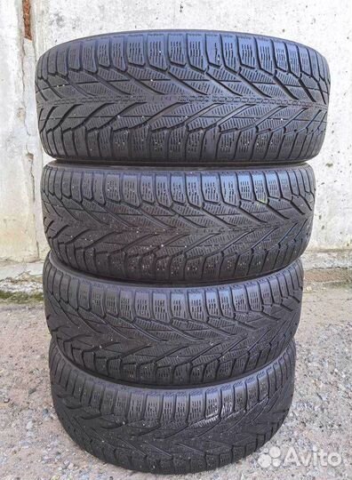 Nokian Tyres Hakkapeliitta R2 235/55 R19 105R