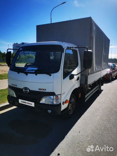 Hino 300 (Dutro), 2012