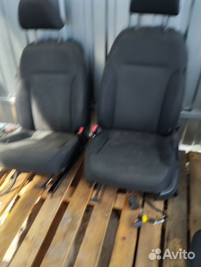 Volkswagen jetta 6 салон сидения обшивки потолок