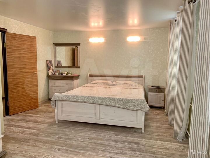 5-к. квартира, 149 м², 9/10 эт.