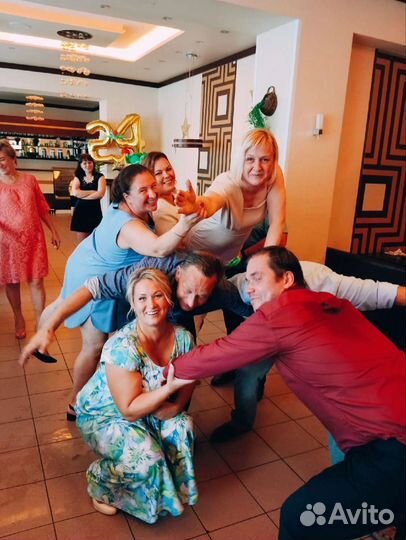 Ведущая на свадьбу тамада на юбилей