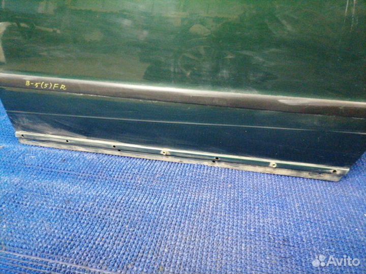 Дверь боковая передняя правая Volkswagen Passat B5