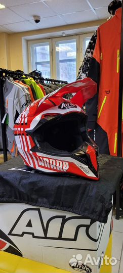 Шлем Airoh Wraap Broken