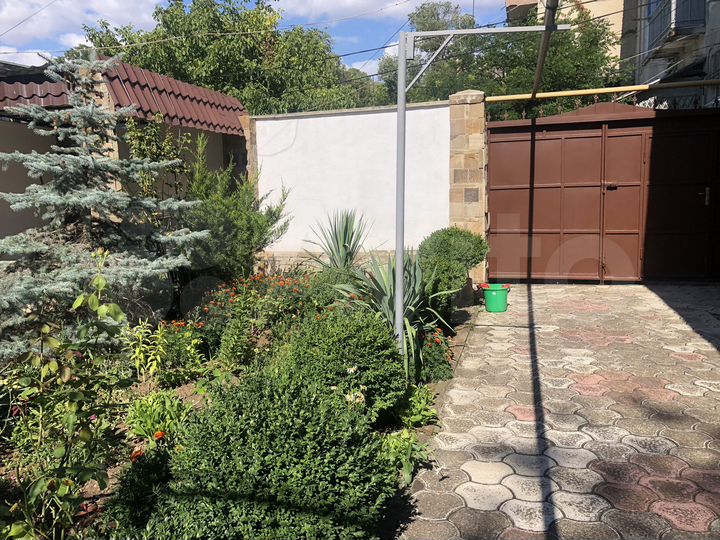 Дом 90 м² на участке 2 сот.