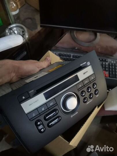 Штатная магнитола на Suzuki SX4 2008-2013
