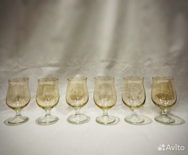 Фужеры из желтого стекла чехия СССР