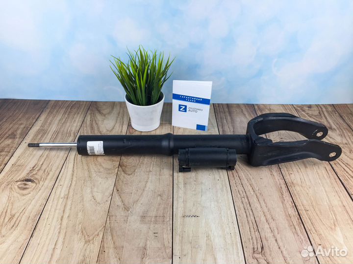 Амортизатор передний Mercedes GLE W166