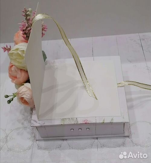 Подарочная коробочка для денег