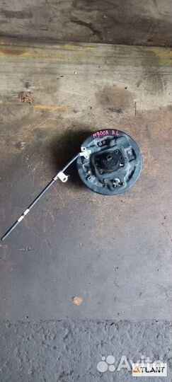 Ступица задняя левая toyota tank