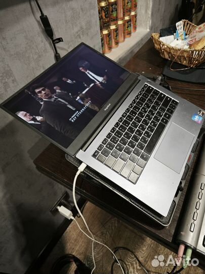 Ноутбук Honor magicbook 14